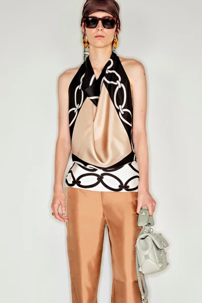 Look 48
